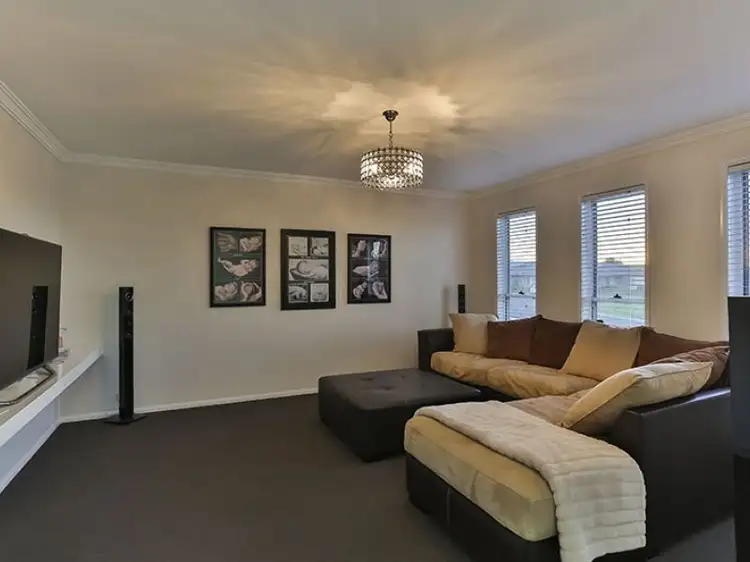 Sixth view of Homely house listing, 6 Kingfisher Drive, Highfields QLD 4352