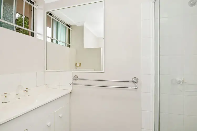 Sixth view of Homely unit listing, 4/141 Stoneleigh Street, Lutwyche QLD 4030