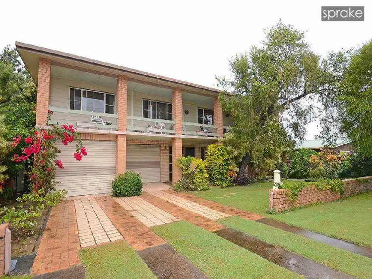 3 Maxwell St, Point Vernon QLD 4655