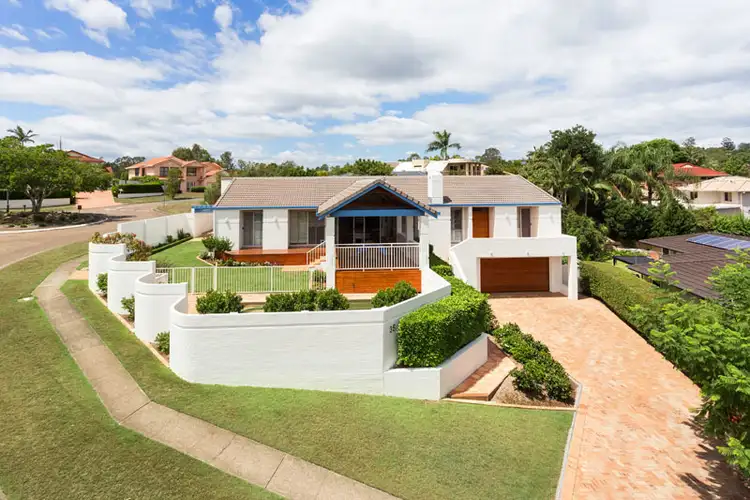 35 Drysdale Crescent, Brookfield QLD 4069