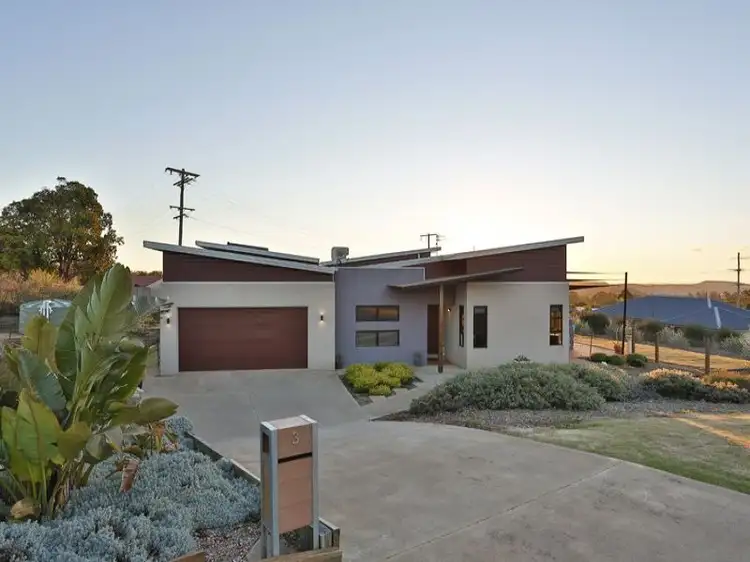 3 Jenna Court, Highfields QLD 4352