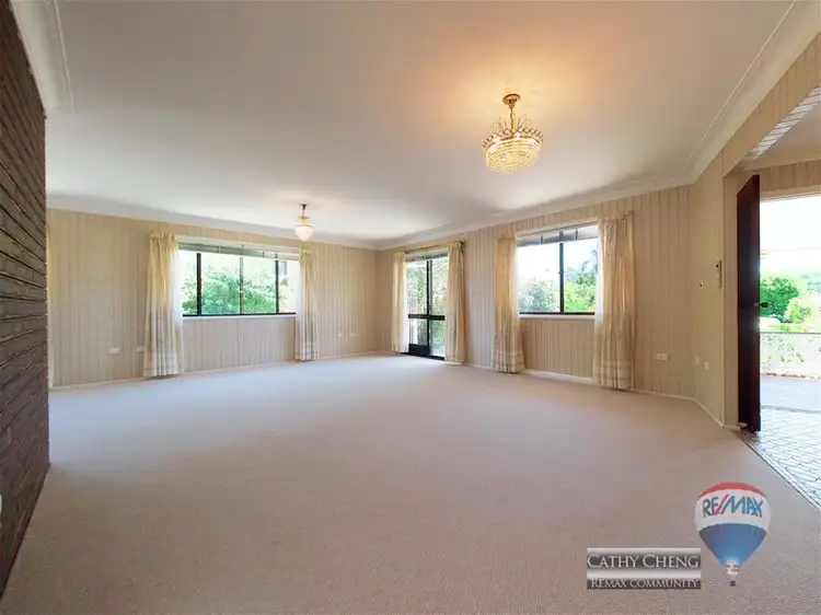 Sixth view of Homely house listing, 5 Iberis St, Macgregor QLD 4109