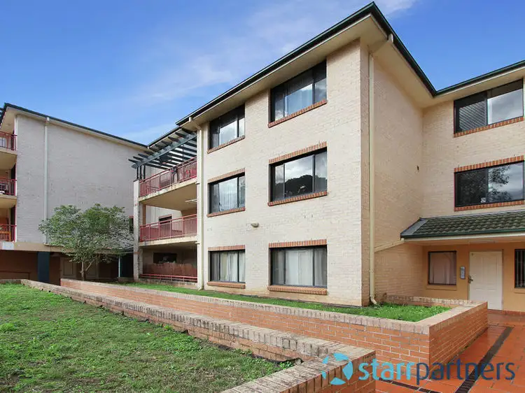 18/2-4 Kane Street, Guildford NSW 2161