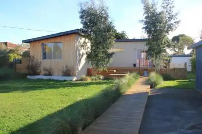 18 Tenth Avenue, Dodges Ferry TAS 7173