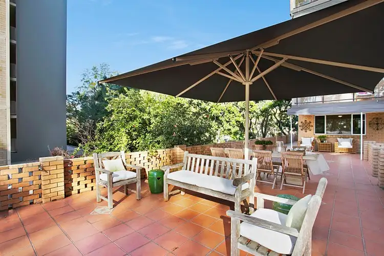 Third view of Homely unit listing, 2/136 Macquarie Street, St Lucia QLD 4067