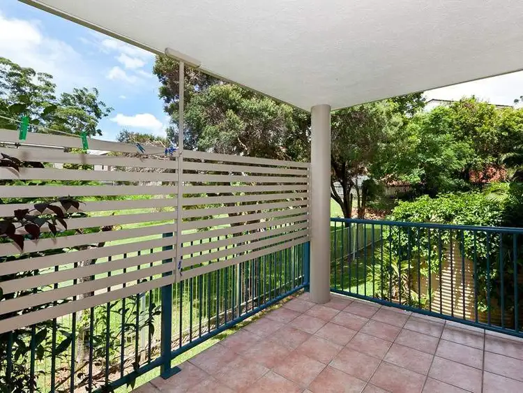 Fifth view of Homely unit listing, Unit 2/121 Ekibin Road, Annerley QLD 4103