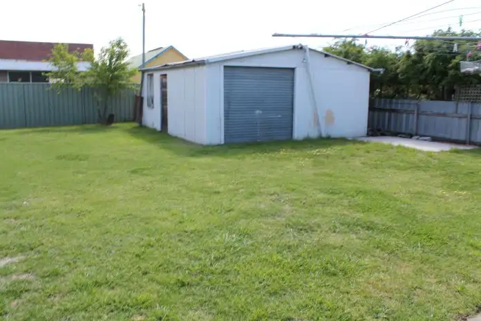 Fifth view of Homely house listing, 1070 Mate Street, North Albury NSW 2640