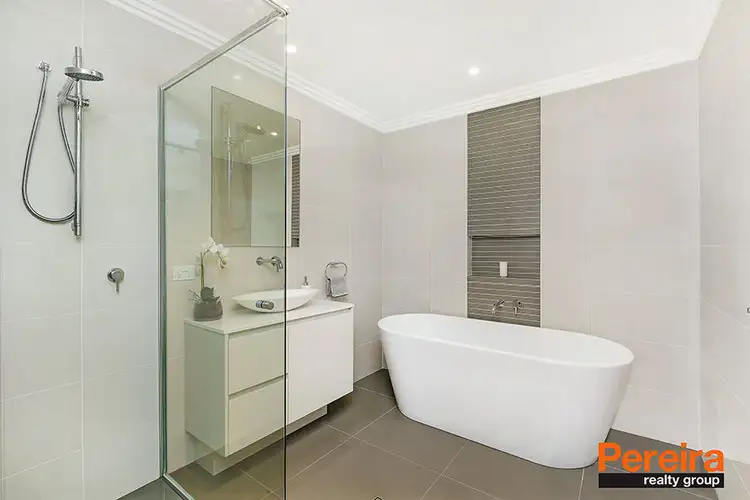 Fifth view of Homely house listing, 10 Tarrawarra Avenue, Gledswood Hills NSW 2557