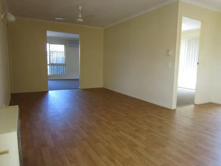 Seventh view of Homely house listing, 4 Capriole Close, Yamanto QLD 4305