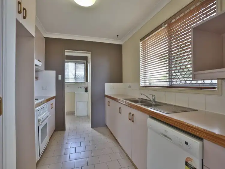 Sixth view of Homely unit listing, 2/11 O'beirne Street, Kearneys Spring QLD 4350
