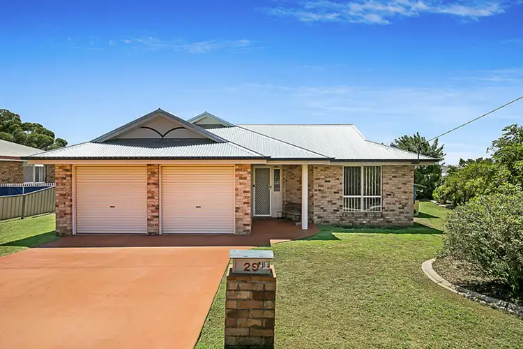 29 Weise Street, Oakey QLD 4401