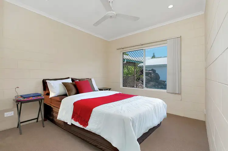Third view of Homely villa listing, 2/12-14 Ireland Crescent, Whitfield QLD 4870
