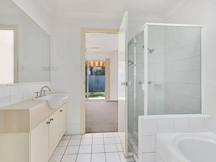 Fifth view of Homely villa listing, 3/56 Wright Street, Carindale QLD 4152