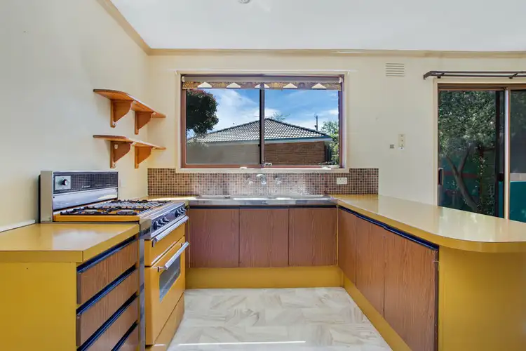 Fifth view of Homely house listing, 4 Glendale Place, Gladstone Park VIC 3043