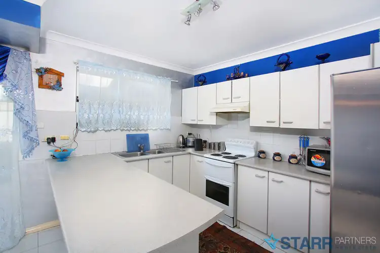 Second view of Homely house listing, 18/12 Bunting Street, Emerton NSW 2770