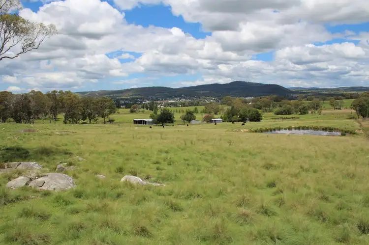 132 Sunnyside Loop Road, Tenterfield NSW 2372
