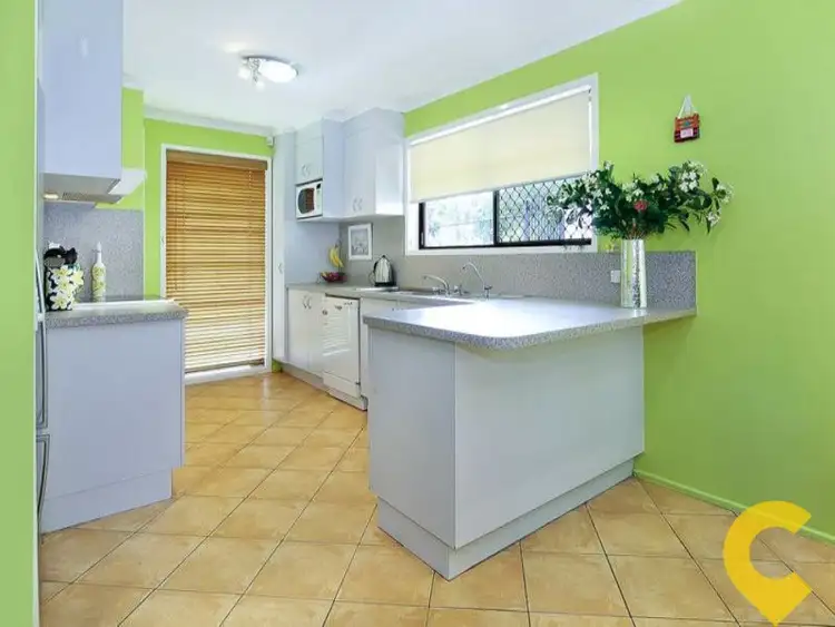 11 Goenoeng Drive, Tanah Merah QLD 4128