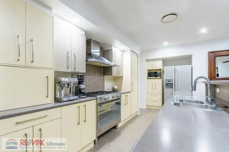 Fourth view of Homely house listing, 8 Baybreeze Crescent, Murrumba Downs QLD 4503