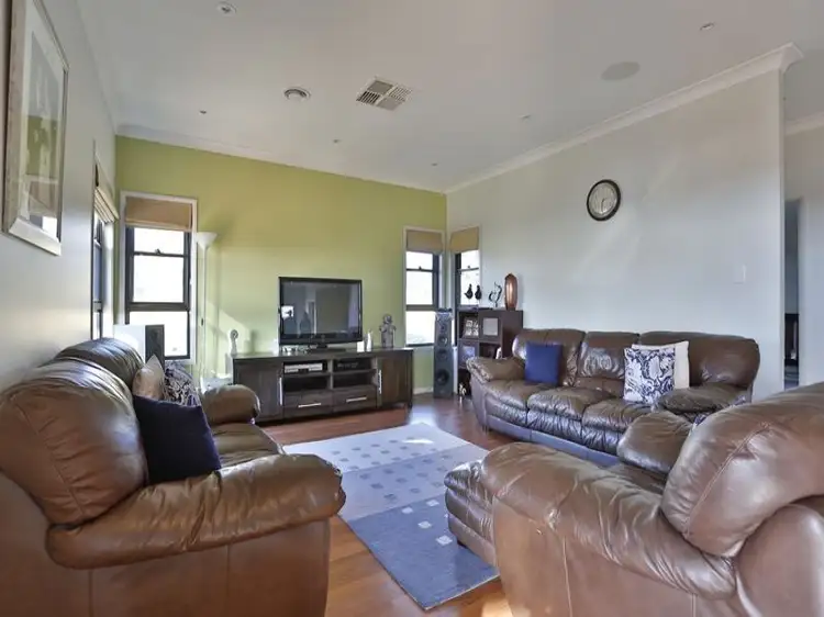 Fifth view of Homely house listing, 3 Jenna Court, Highfields QLD 4352