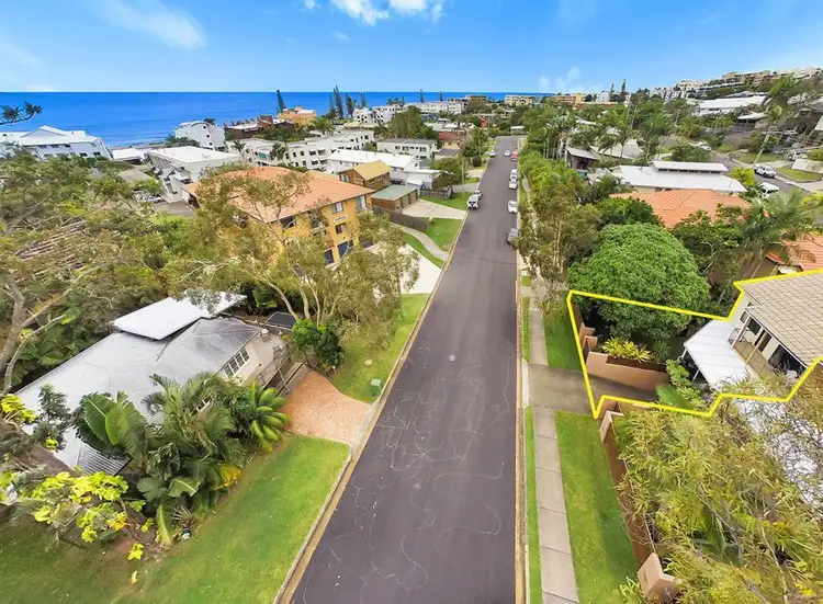 Fifth view of Homely unit listing, 1/17 William Street, Alexandra Headland QLD 4572