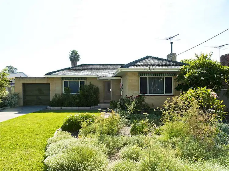 5 Hayward Way, Myaree WA 6154