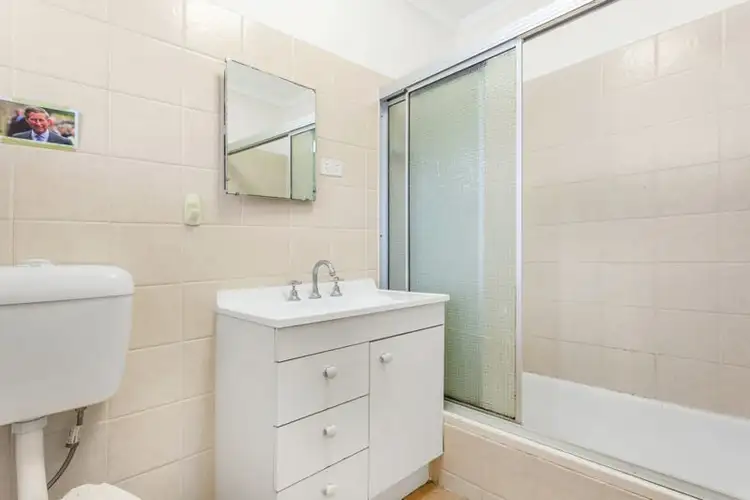 Sixth view of Homely unit listing, 1/30 Ninth Ave, Coorparoo QLD 4151