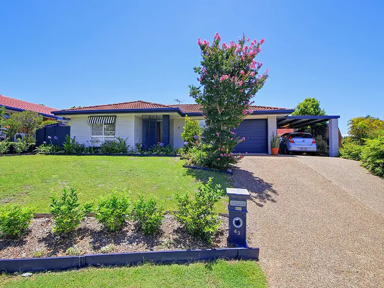 43 Emmett Street, Wynnum West QLD 4178