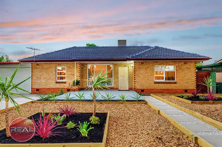31 Collingbourne Drive, Elizabeth Vale SA 5112