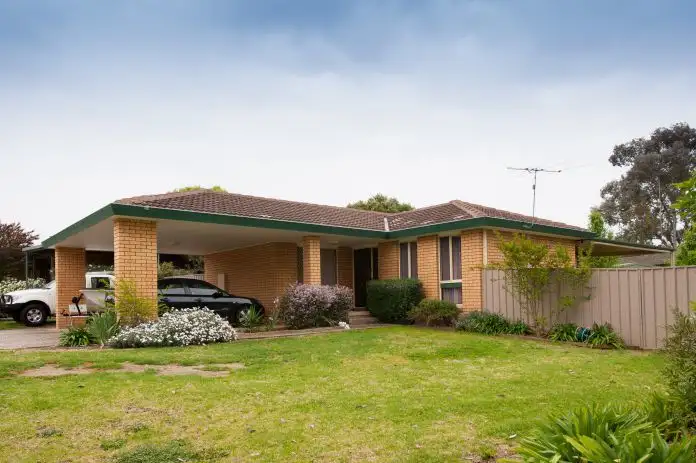 2 Buller Cresent, Thurgoona NSW 2640