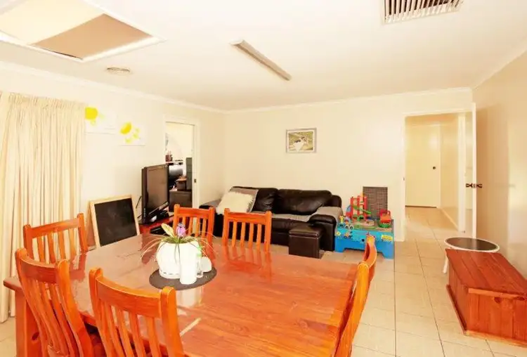 Fourth view of Homely house listing, 2 Gardenia Avenue, Lake Albert NSW 2650