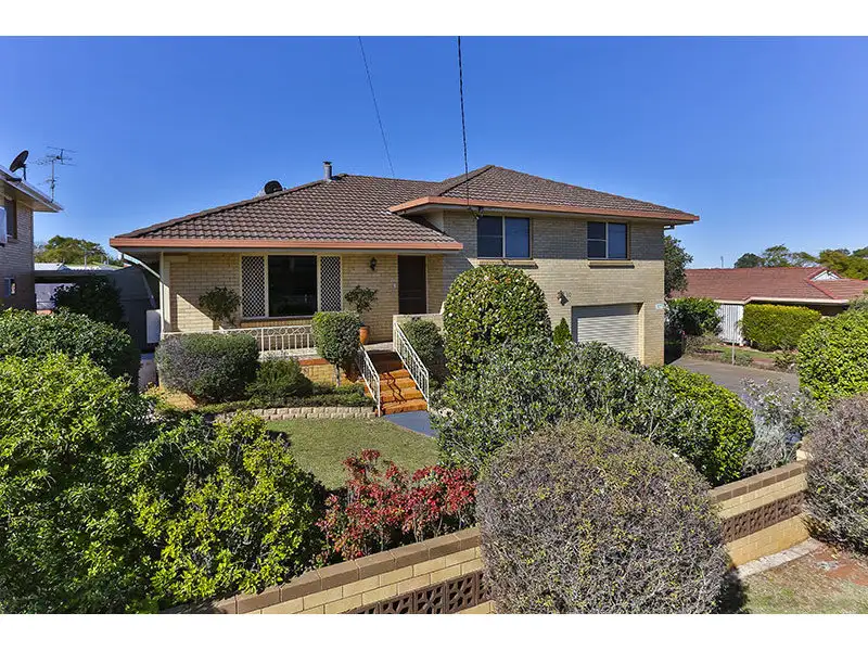 Main view of Homely house listing, 10 Erin Street, Wilsonton QLD 4350