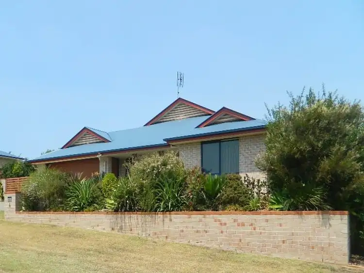 Second view of Homely house listing, 4 Truscott Court, Fernvale QLD 4306