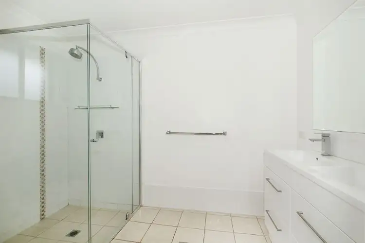 Fourth view of Homely house listing, 1/90 The Heights, Tamworth NSW 2340