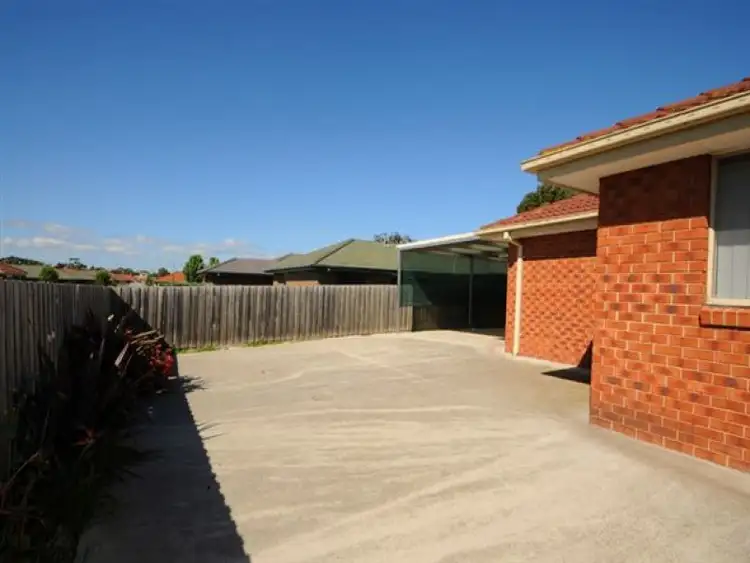 Fifth view of Homely house listing, 2 Jammon Close, Hampton Park VIC 3976