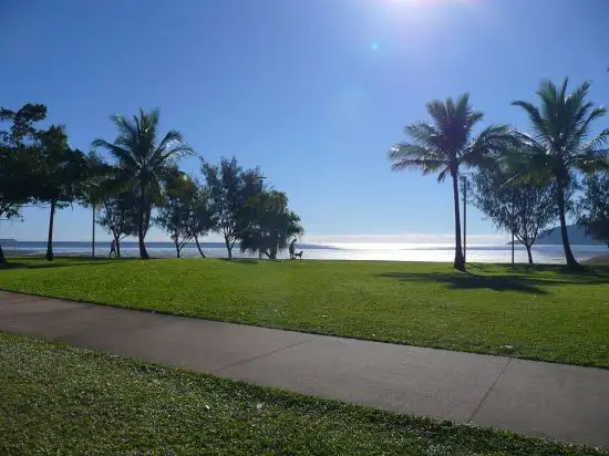 5/221 LAKE ST, Cairns North QLD 4870