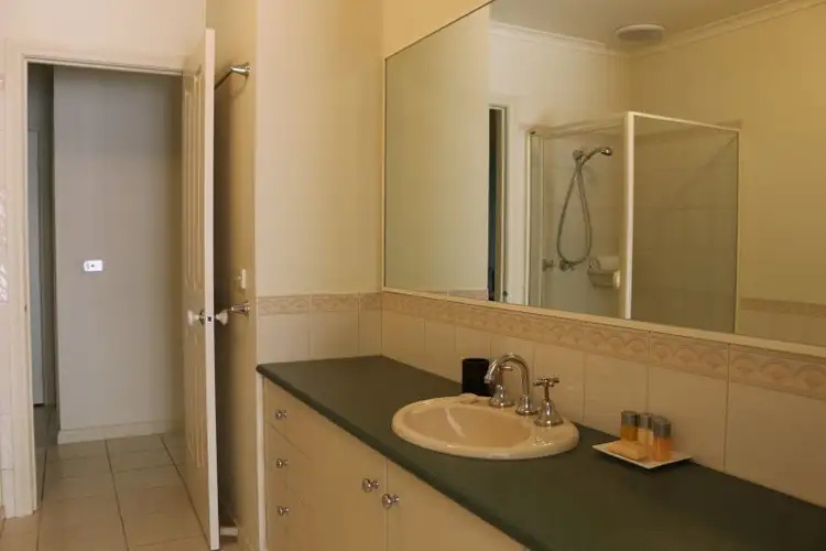 Seventh view of Homely townhouse listing, 2/3 Ware Court, Shepparton VIC 3630