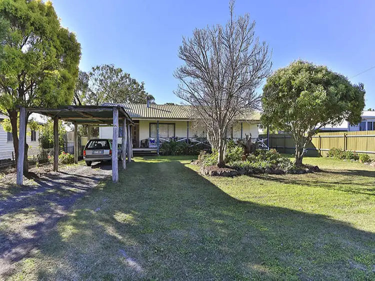 22 Eton Street, Cambooya QLD 4358