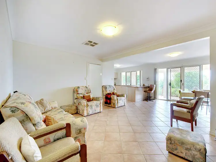 Second view of Homely house listing, 11 Outlook Place, Kuraby QLD 4112