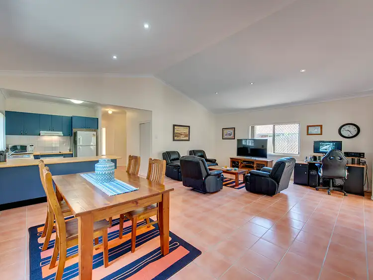 Second view of Homely house listing, 7 Ridgeway Street, Forest Lake QLD 4078