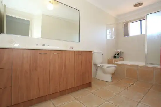 Seventh view of Homely townhouse listing, 5/8 Buckingham Place, Eight Mile Plains QLD 4113