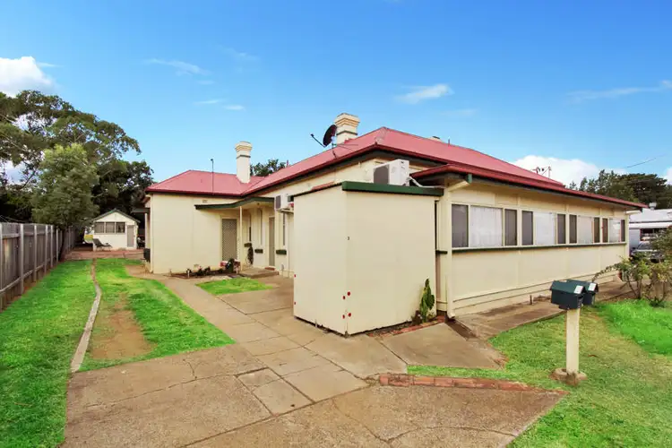 Second view of Homely unit listing, 1-4/98 Griffin Avenue, Tamworth NSW 2340
