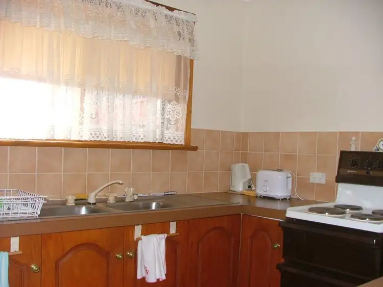 Sixth view of Homely unit listing, 2/38 Myall, Murray Bridge SA 5253
