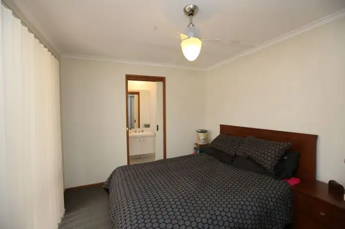 Seventh view of Homely house listing, 11 Stewart Court, Thurgoona NSW 2640