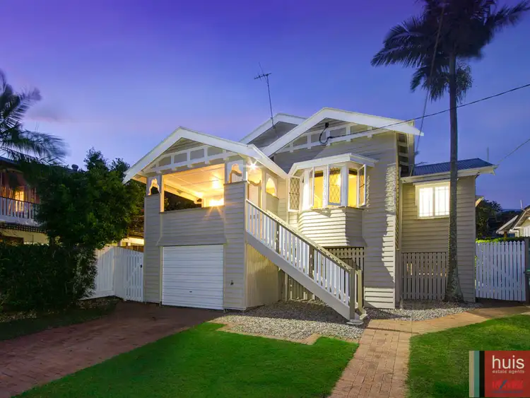 26 Pryde St, Camp Hill QLD 4152