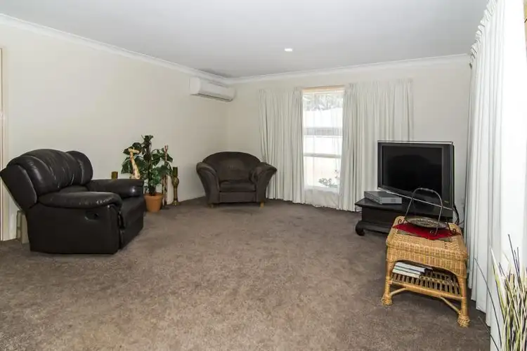 Second view of Homely house listing, 1/237 Nelson St, Kearneys Spring QLD 4350