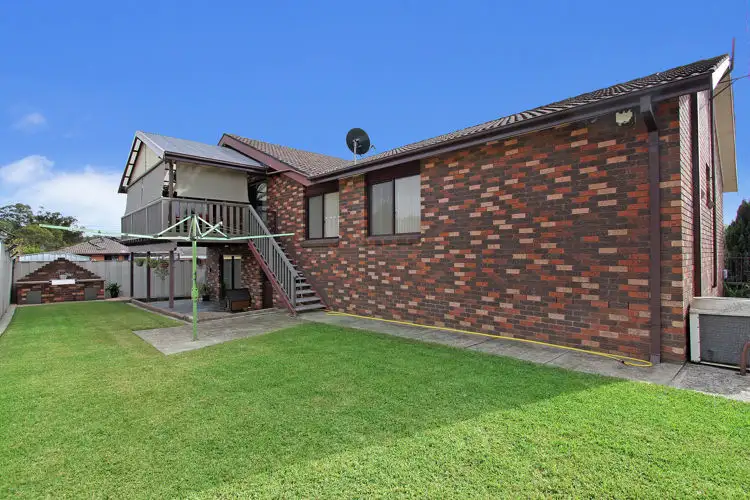 Fifth view of Homely house listing, 18 Tyne Place, Prospect NSW 2148