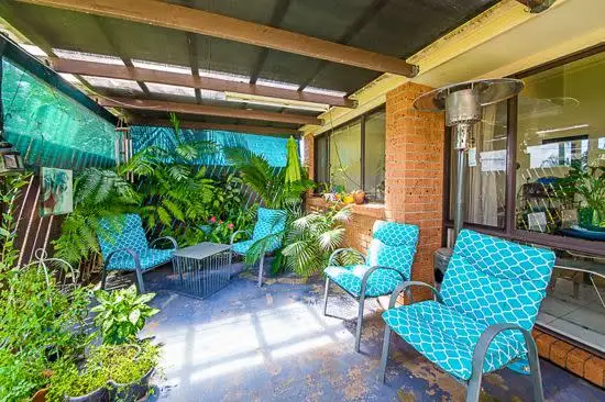 Sixth view of Homely semi-detached listing, 1/5 Ash Court, Arundel QLD 4214