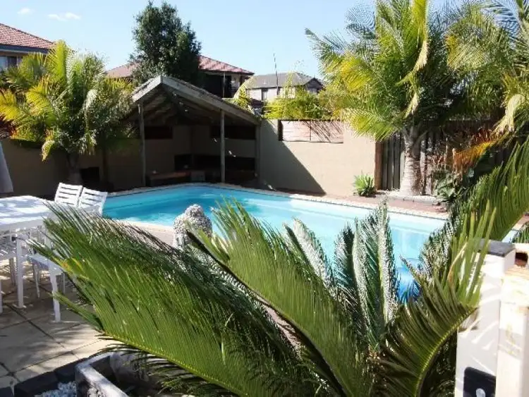 16 Keneally Street, Maudsland QLD 4210