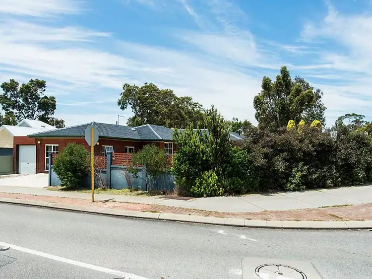 58 Lombardy Street, Woodlands WA 6018