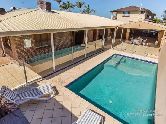 2 Temora St, Carina Heights QLD 4152
